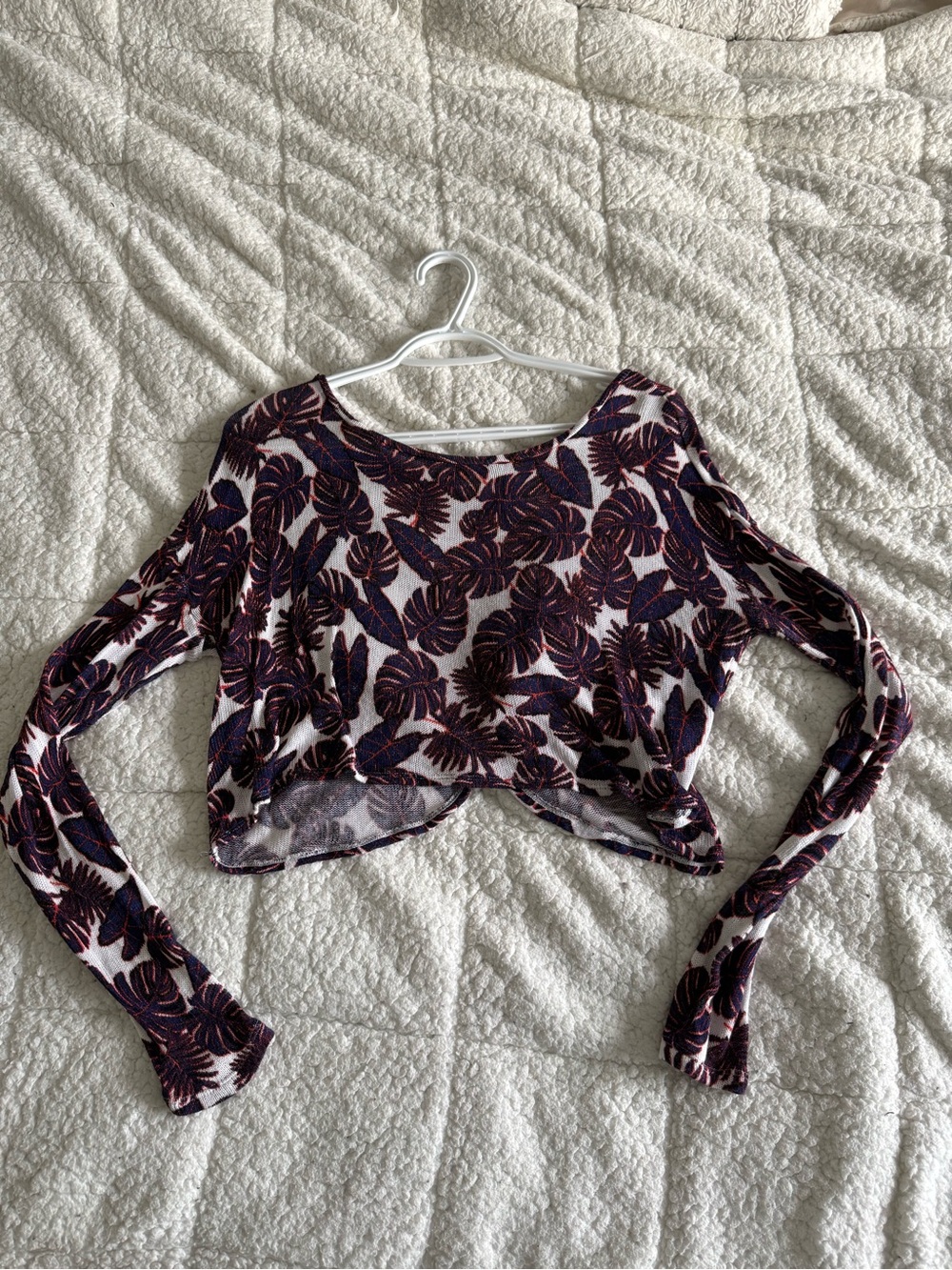 H&M Purple Leaf-Print Cropped Long Sleeve Top